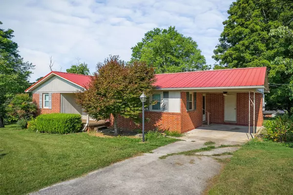 Sparta, TN 38583,460 Iris Dr