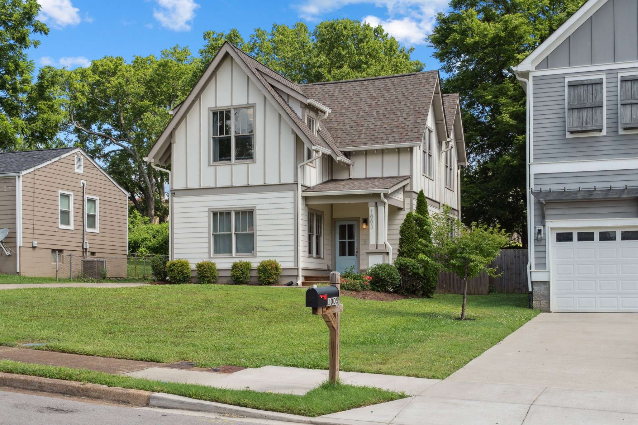 Nashville, TN 37206,1003 Dew St