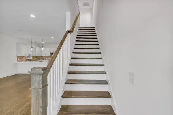 Nashville, TN 37209,1647 54th Ave #N