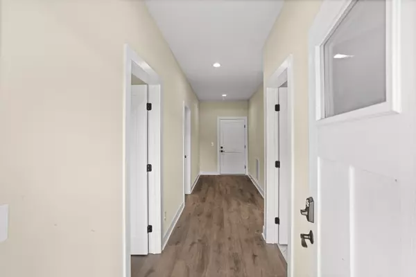 Madison, TN 37115,1137 Lawrence Avenue #3
