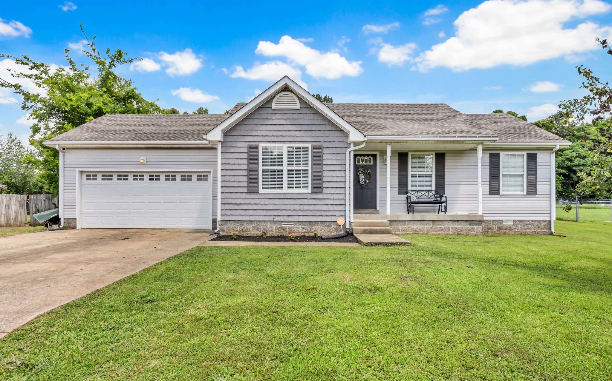 261 Golden Pond Ave, Oak Grove, KY 42262