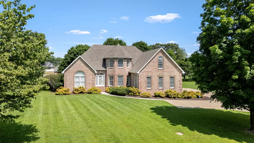111 FAIRWAYS BLVD #N, Tullahoma, TN 37388