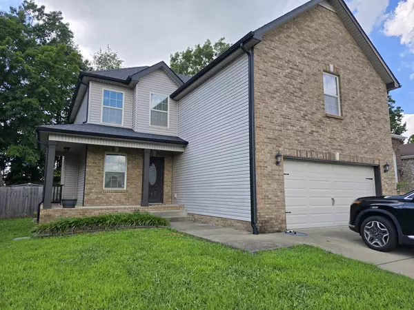 2236 Killington Dr, Clarksville, TN 37040