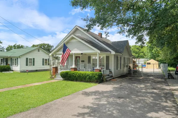 Hohenwald, TN 38462,315 W Linden Ave