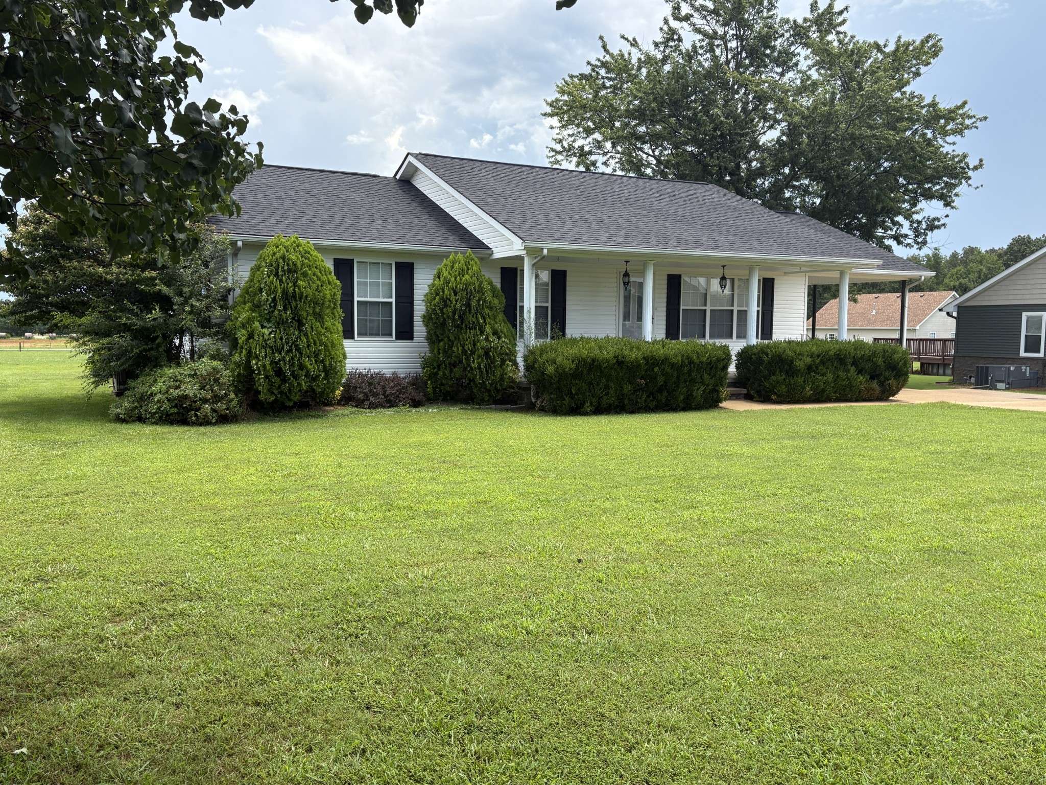 Hohenwald, TN 38462,685 Edgefield Dr