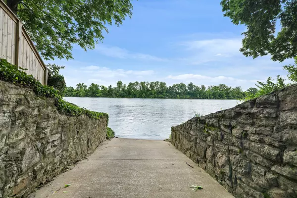 Nashville, TN 37209,6621 River View Dr