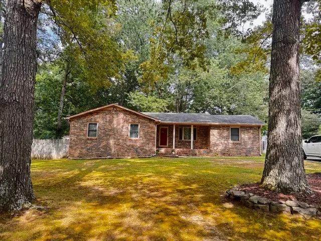110 Larkway Dr, Tullahoma, TN 37388