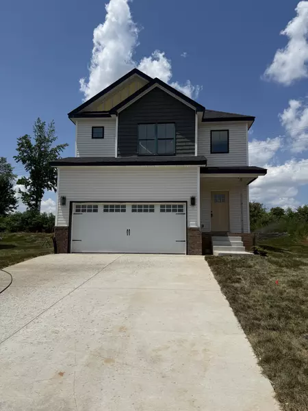317 Wesson Dr, Clarksville, TN 37043