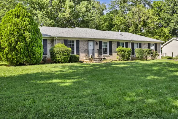 207 Short St,  Clarksville,  TN 37042