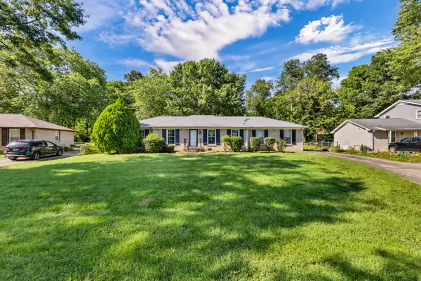 Clarksville, TN 37042,207 Short St