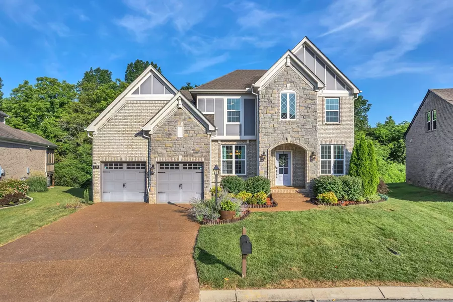 412 Warren Hill Dr, Mount Juliet, TN 37122