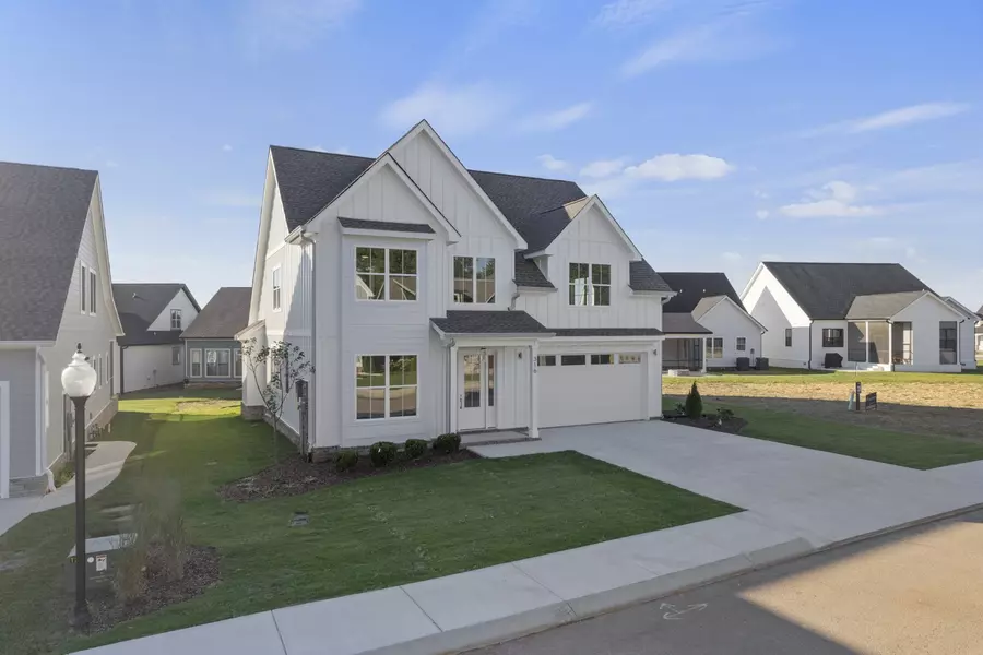 316 Campfire Ct, Winchester, TN 37398