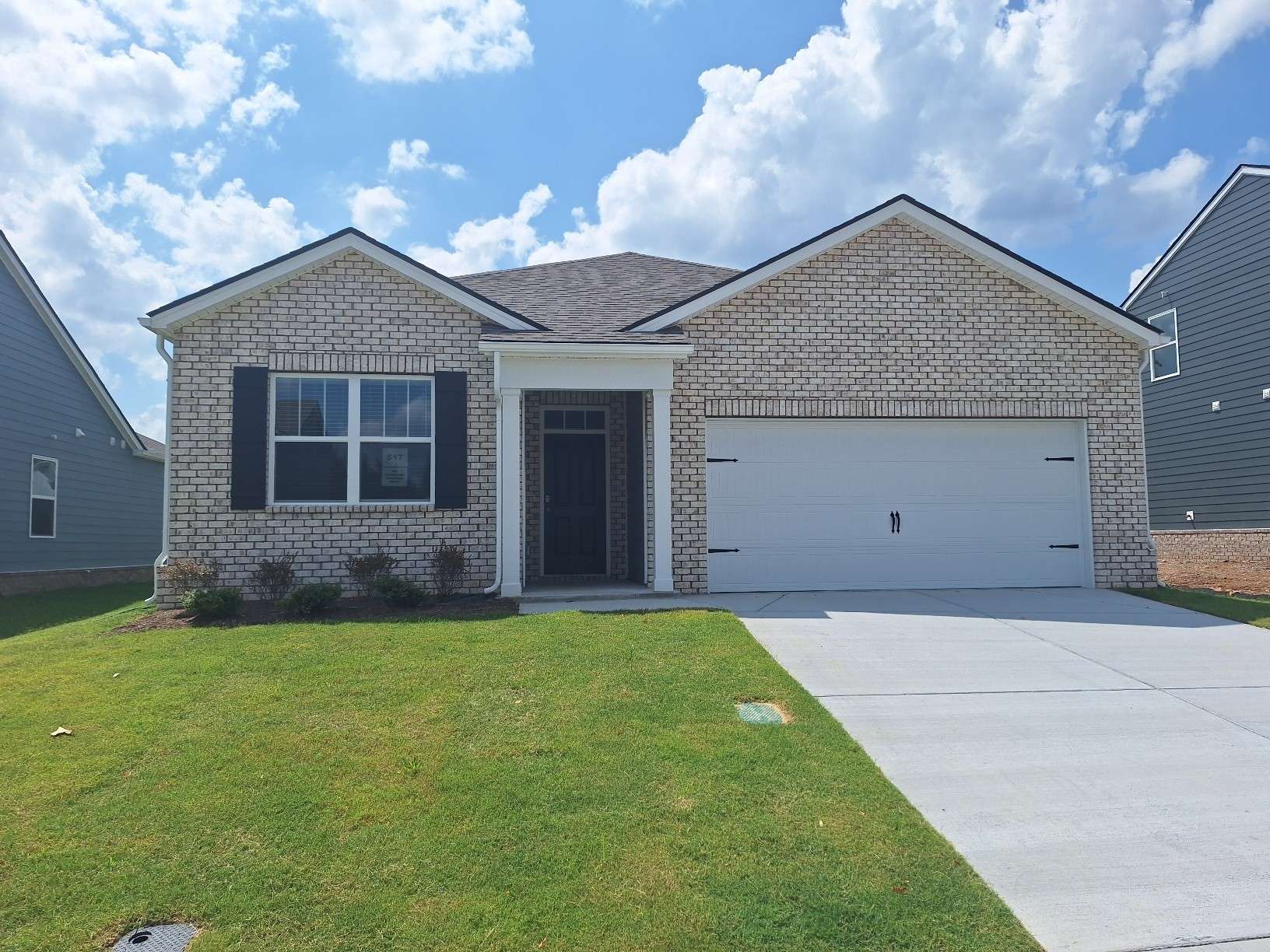 103 Hartmann Crossing Dr, Lebanon, TN 37087