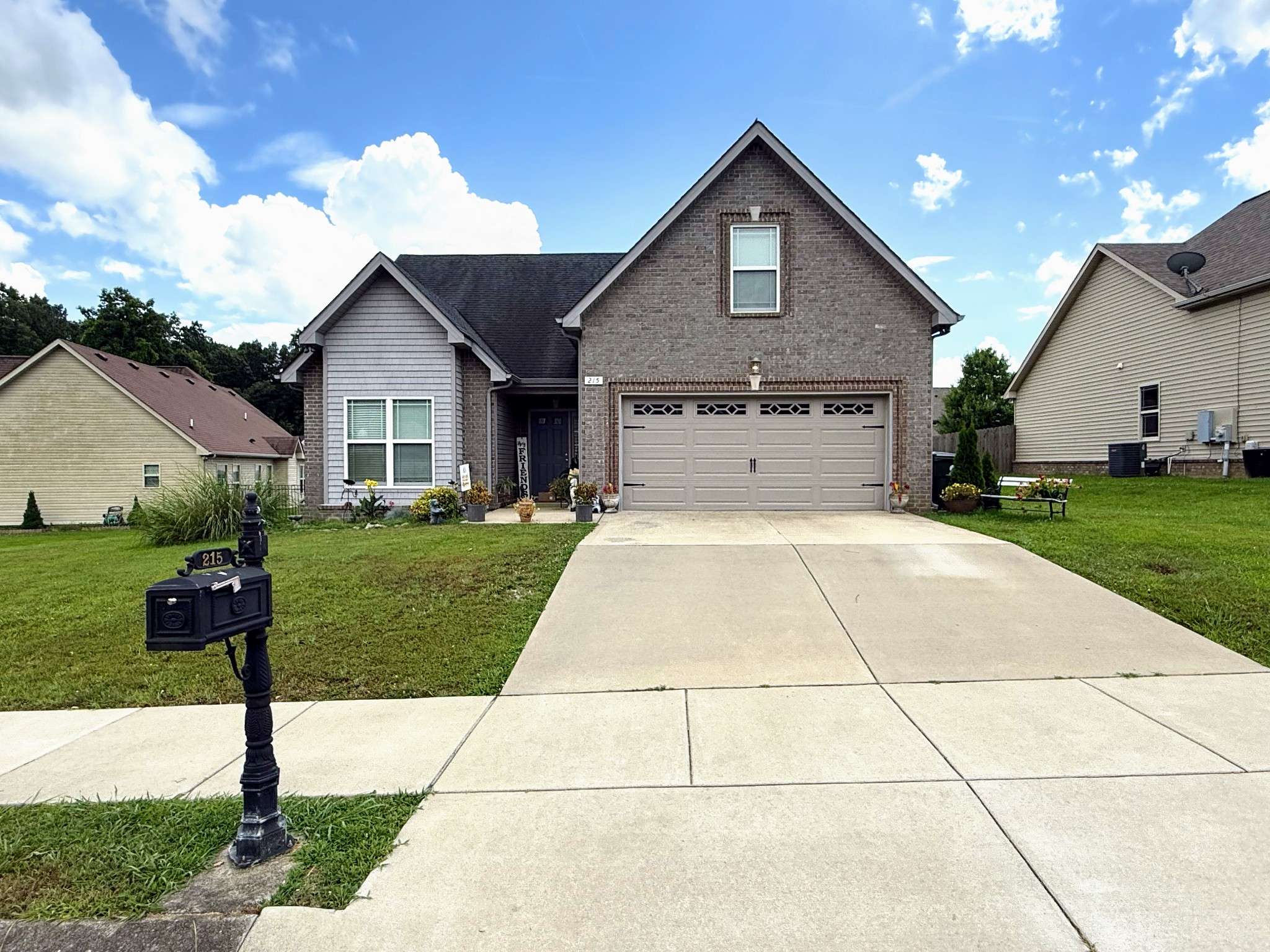 215 E Winterberry Trl #E, White House, TN 37188