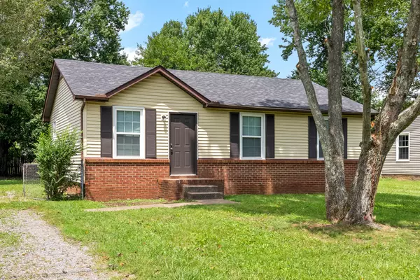 354 Woodale Dr, Clarksville, TN 37042