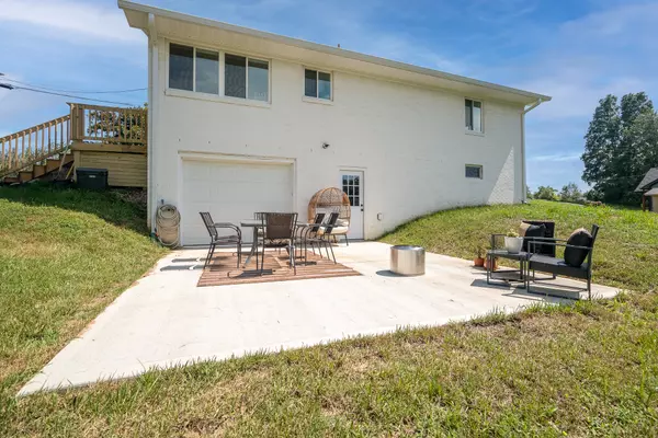 Ethridge, TN 38456,2310 Rhea Branch Rd