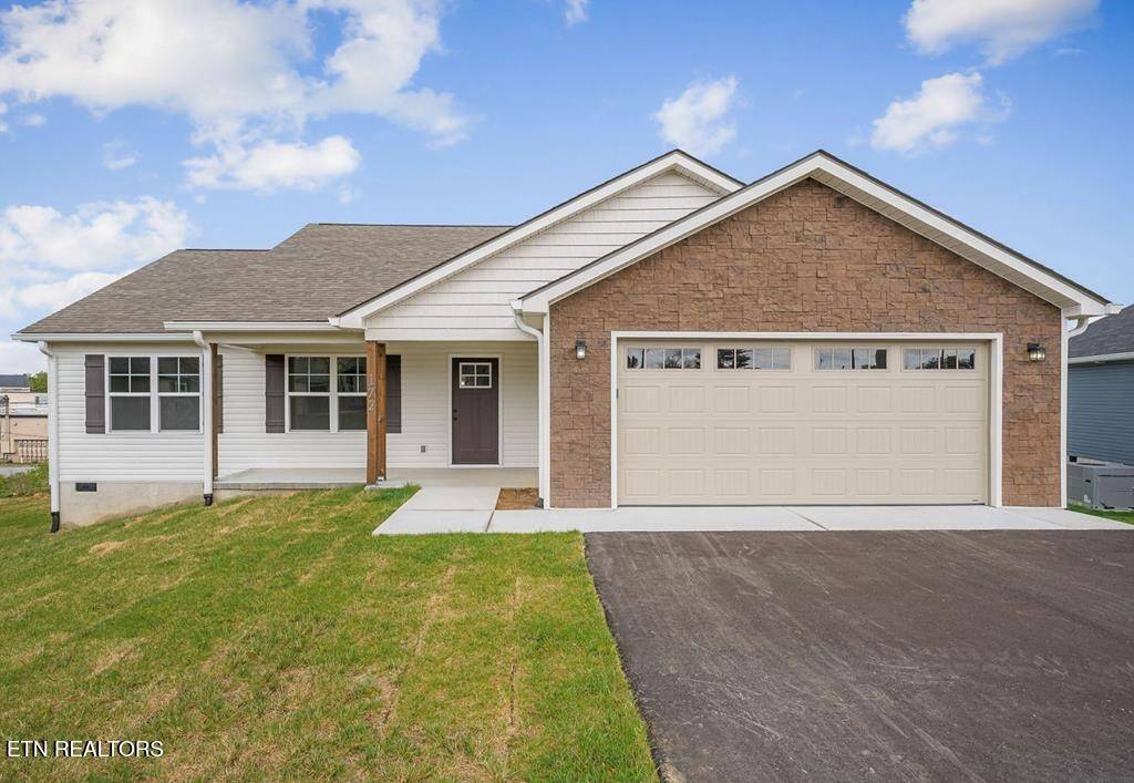 172 Sky View Meadow Drive, Crossville, TN 38555