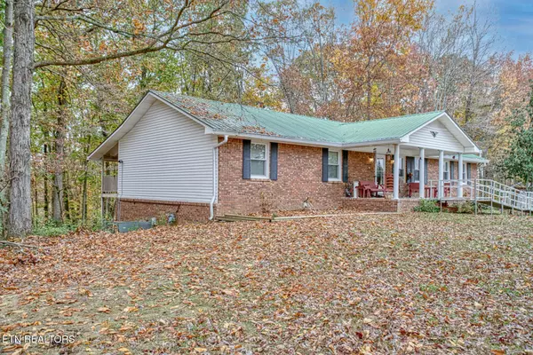 Gainesboro, TN 38562,233 Martin Ridge Lane