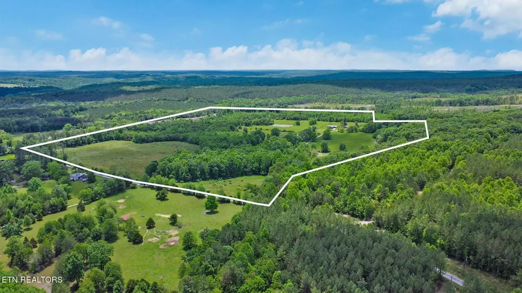 1038 Newton Lane, 89 Acres, Crossville, TN 38572