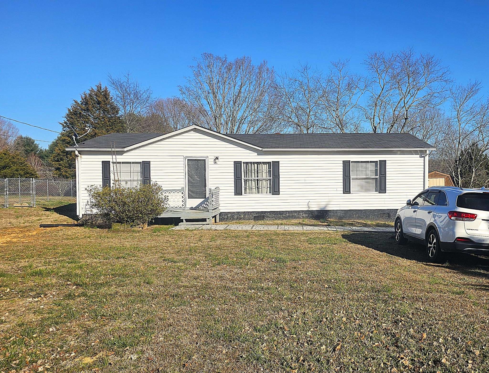 304 Pond Hill Road, Niota, TN 37826