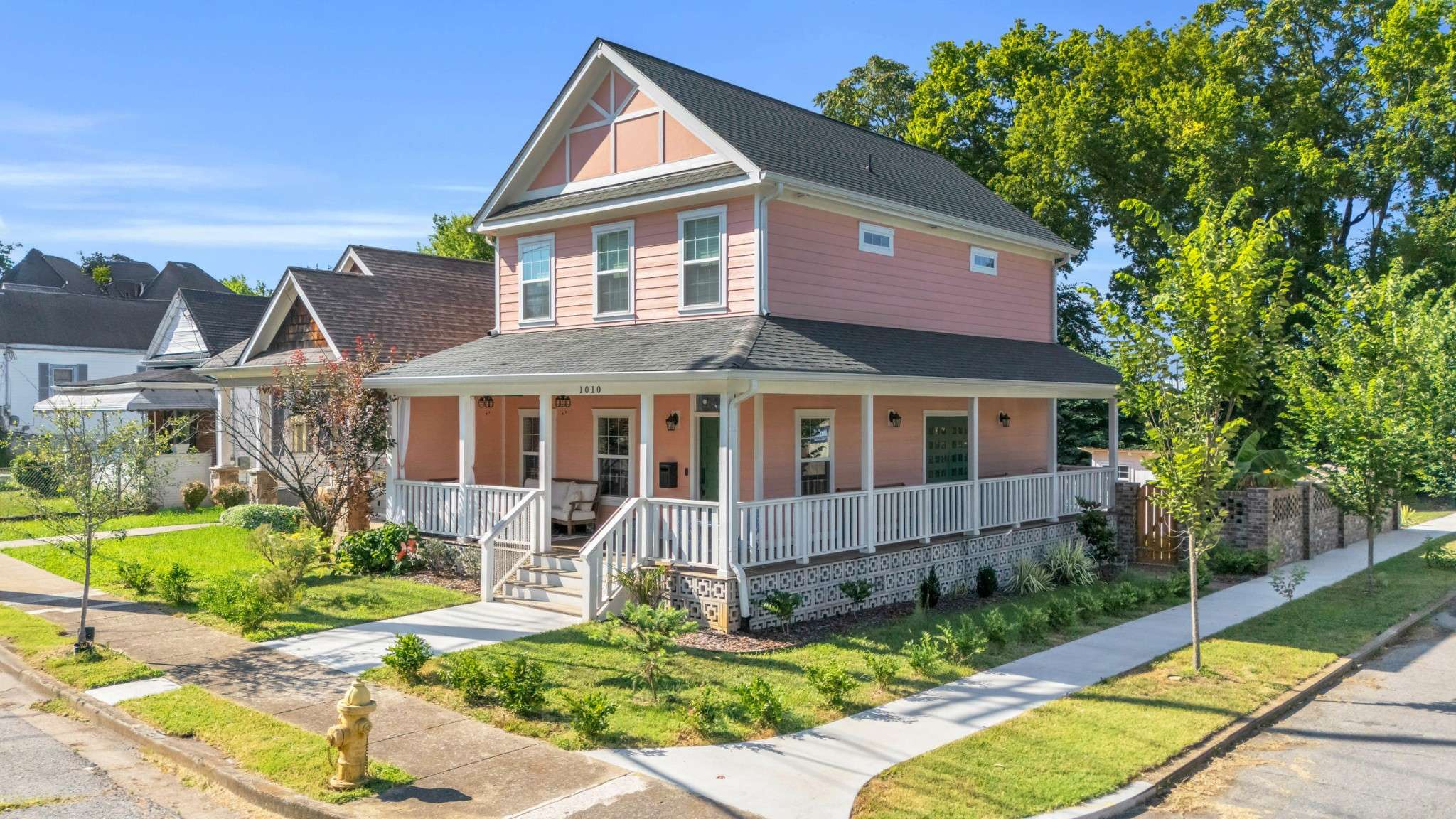 1010 Magnolia Street, Chattanooga, TN 37403