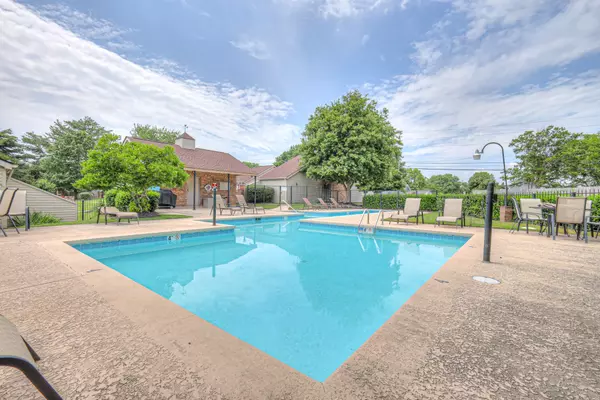 Old Hickory, TN 37138,302 Laurel Hill Dr