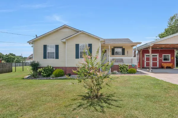 109 Saint Margarett Cir, Columbia, TN 38401