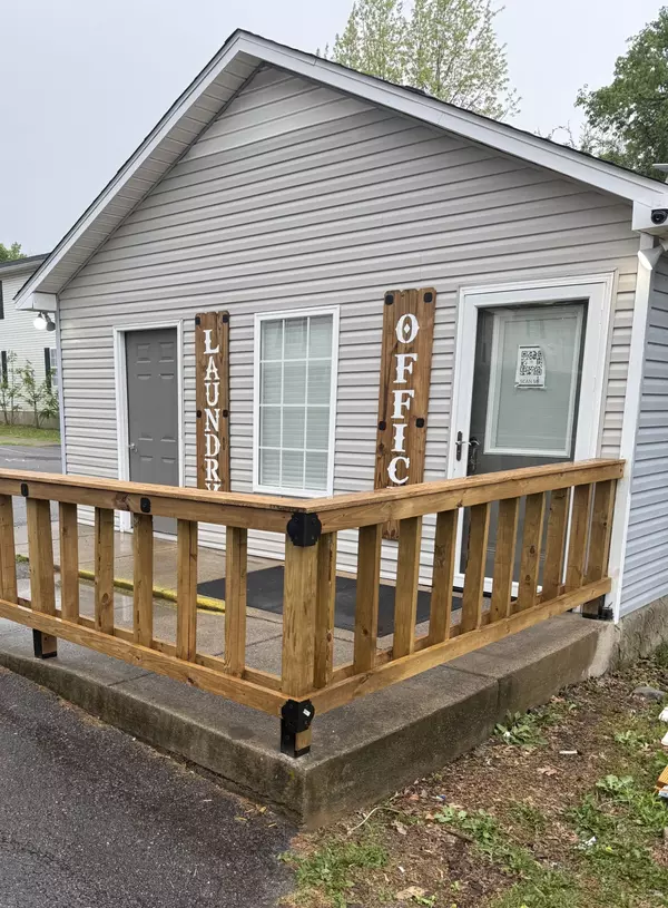 609 Landers St, Shelbyville, TN 37160