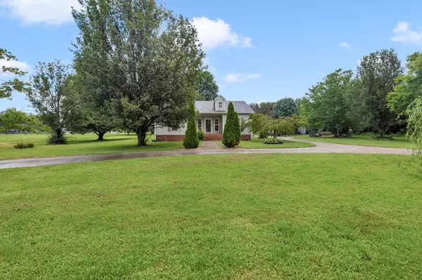 Summertown, TN 38483,876 Monument Rd