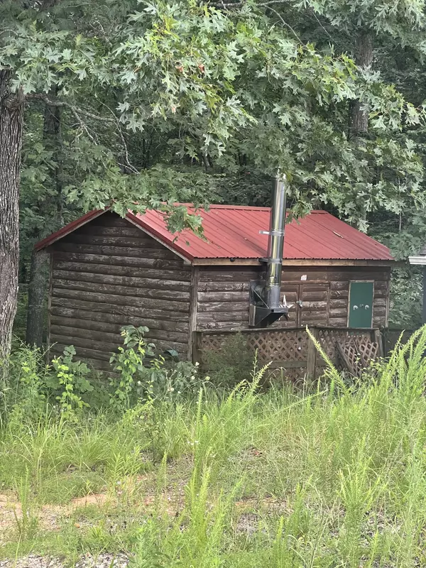 Sparta, TN 38583,311 Johnson Chapel Rd