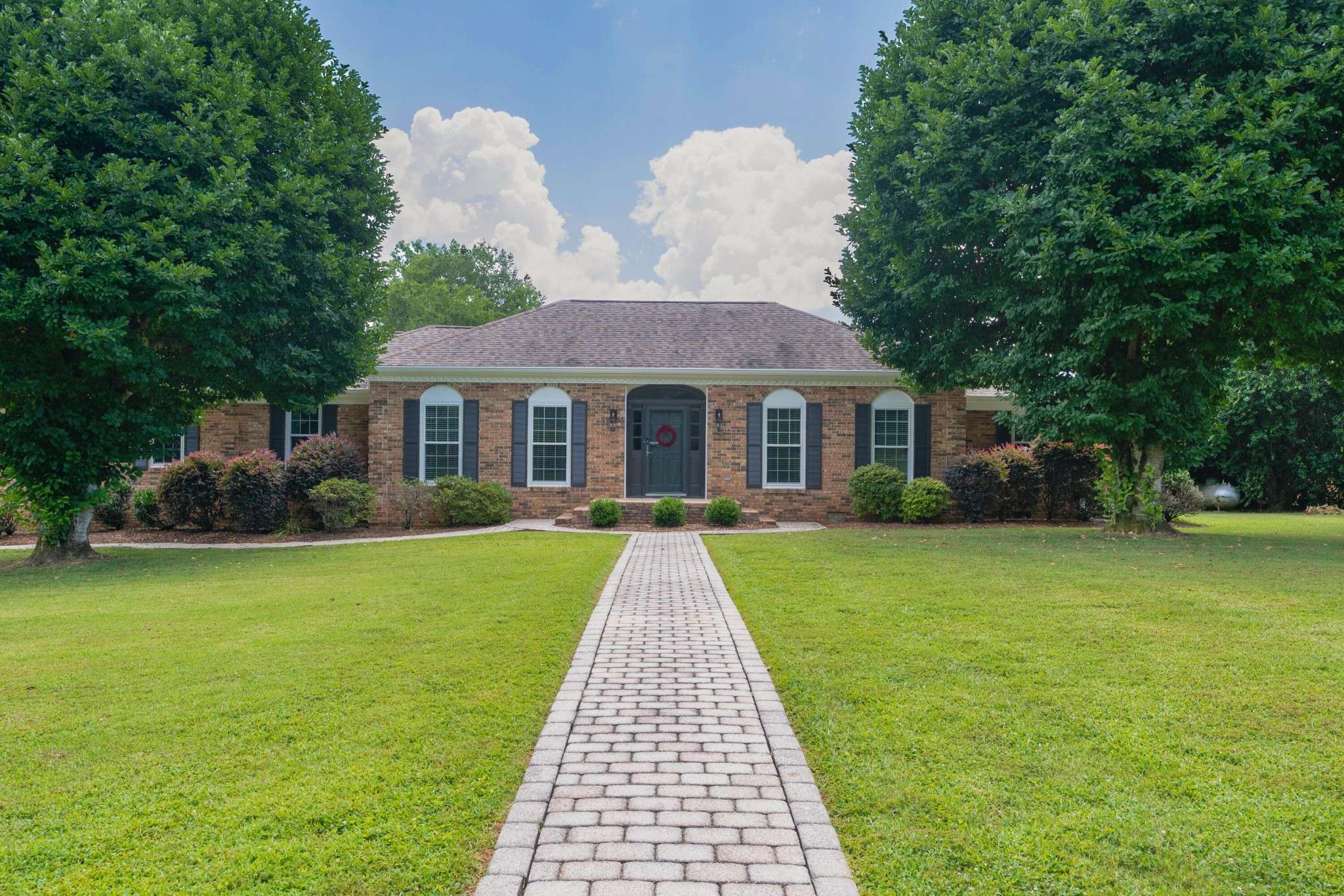 3351 Oak Burr Drive, Chattanooga, TN 37419