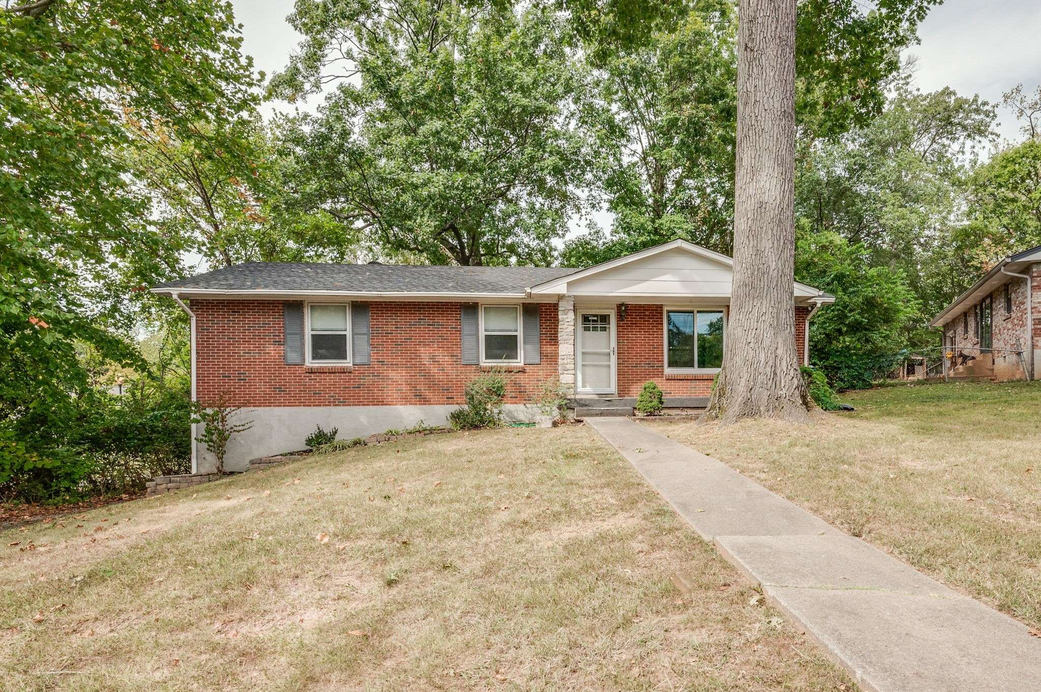 3348 Green Ridge Dr, Nashville, TN 37214
