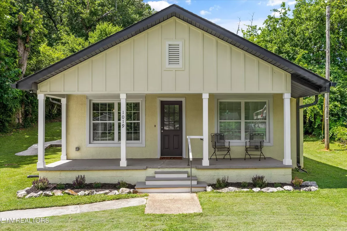 Maryville, TN 37801,1019 Doll Ave