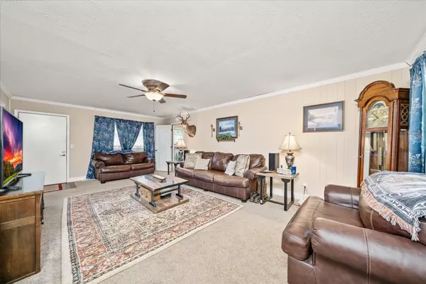 Sparta, TN 38583,221 Magnolia Rd