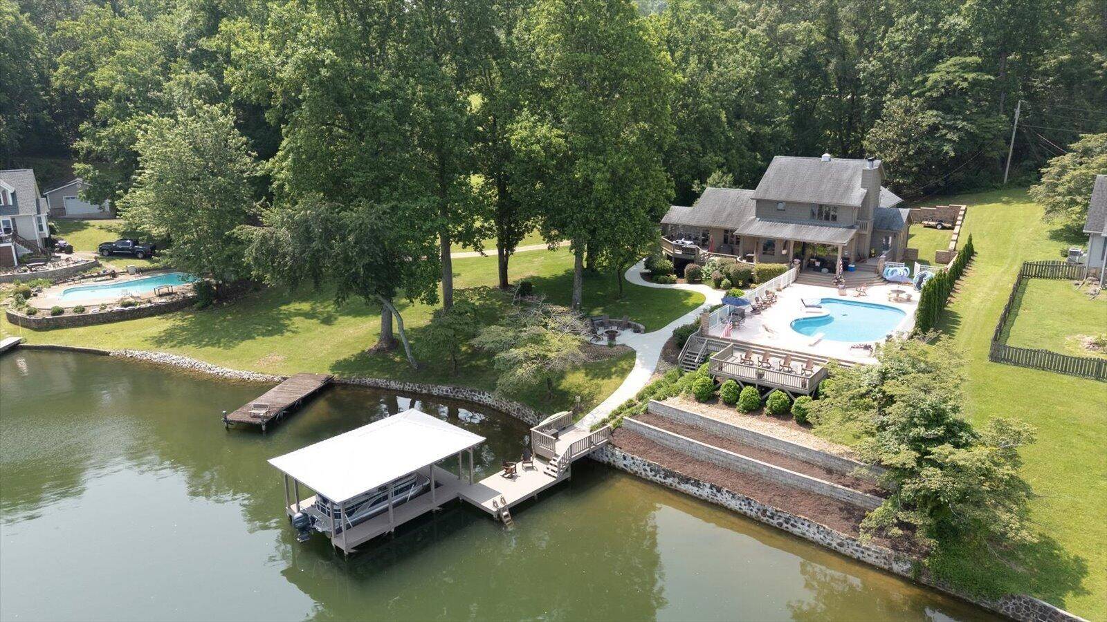 Soddy Daisy, TN 37379,11650 Hixson Pike