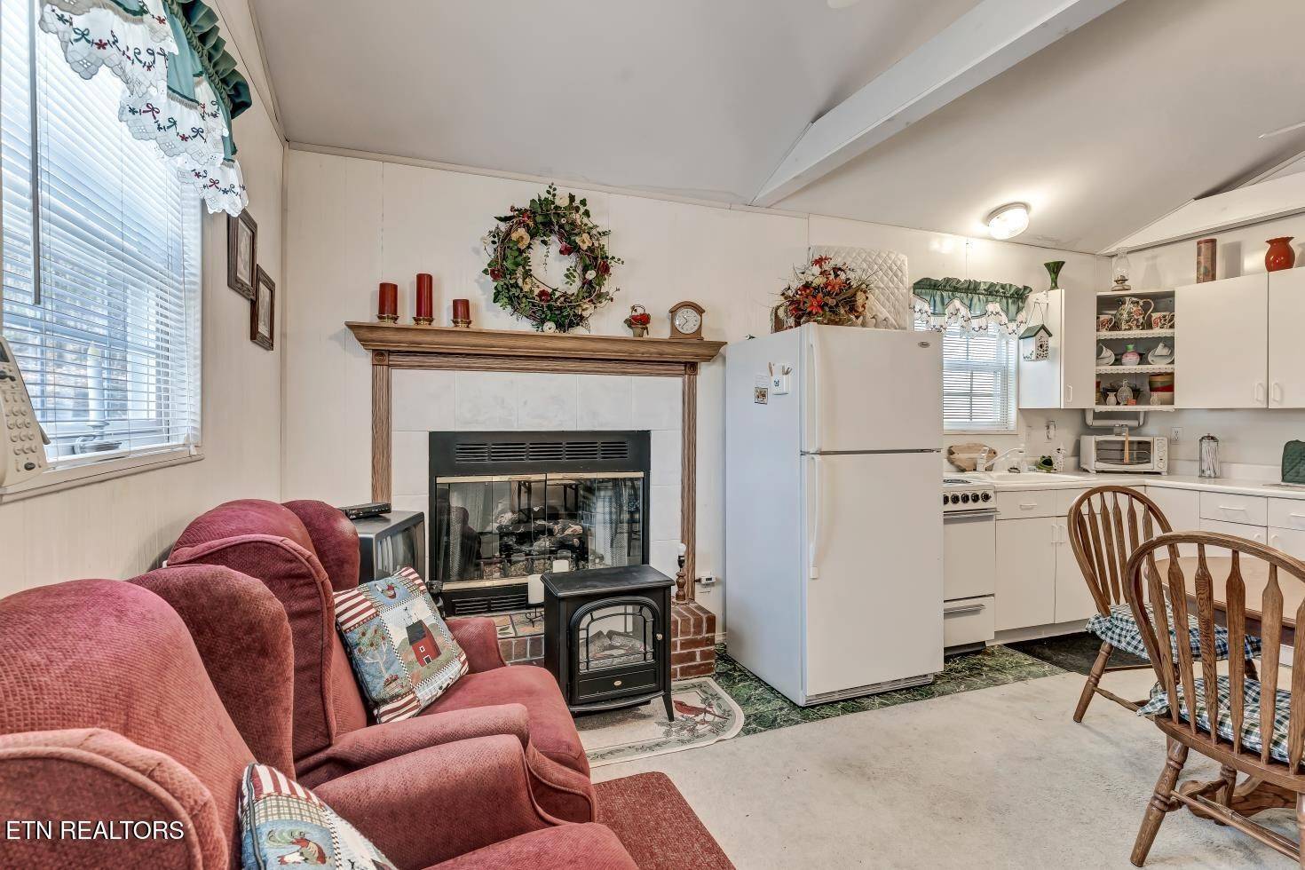 Maryville, TN 37803,3740 Eagle Ridge Rd