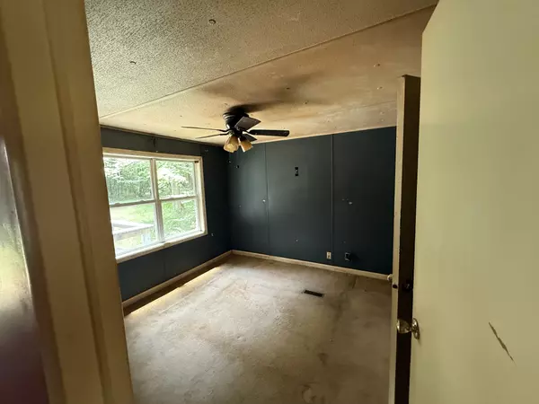 Sewanee, TN 37375,211 Pinetree Rd