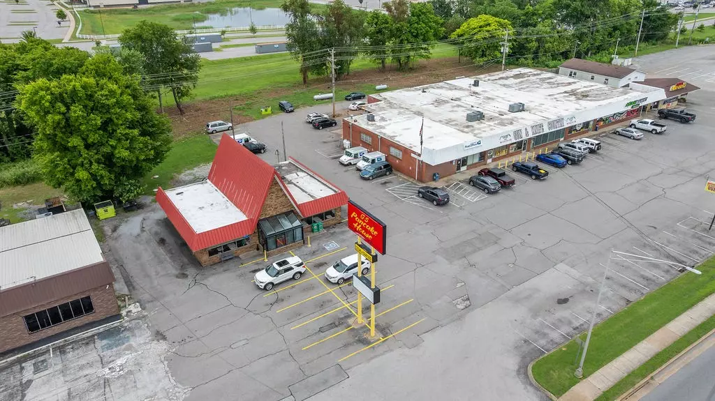 Oak Grove, KY 42262,15108 Fort Campbell Blvd