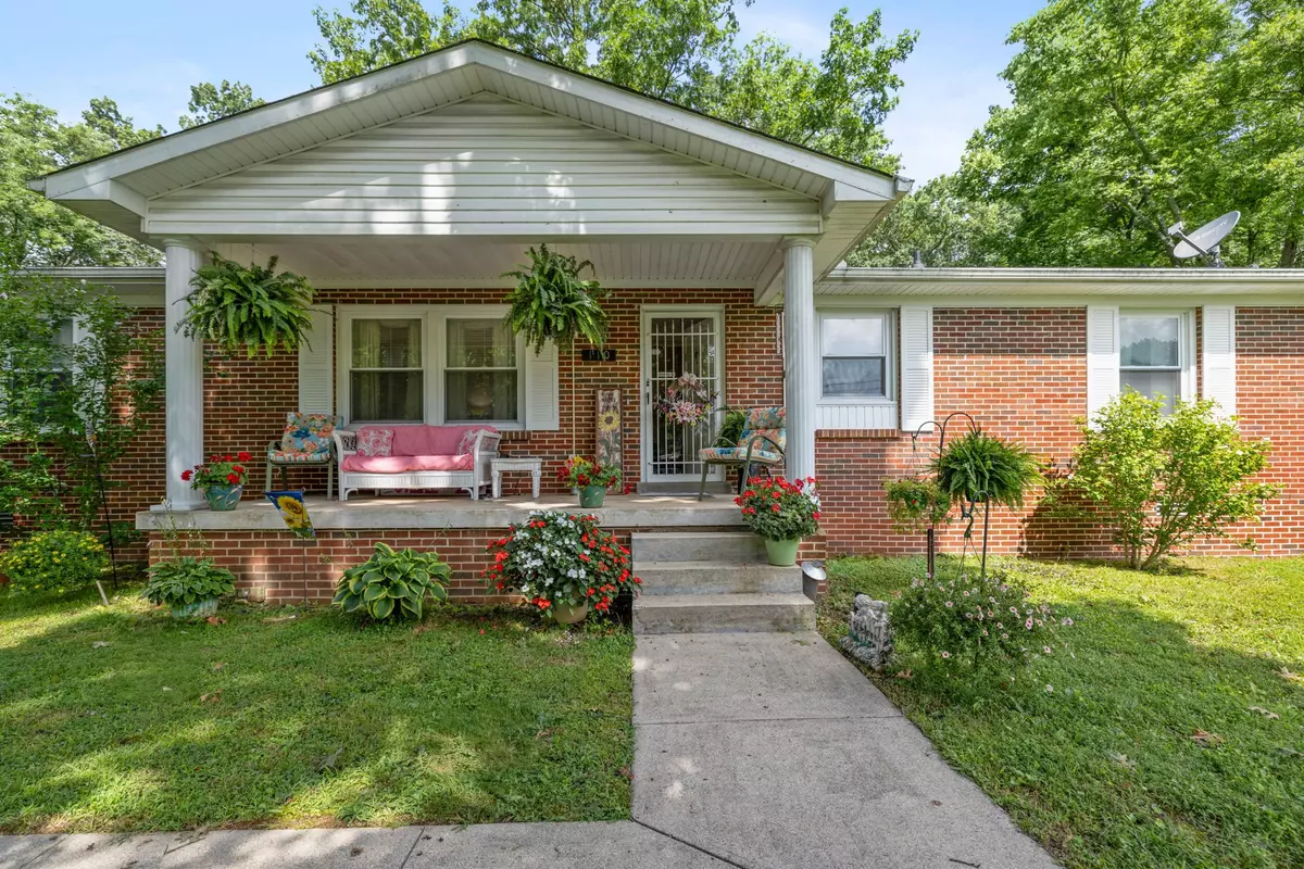 Shelbyville, TN 37160,110 Ligon Dr