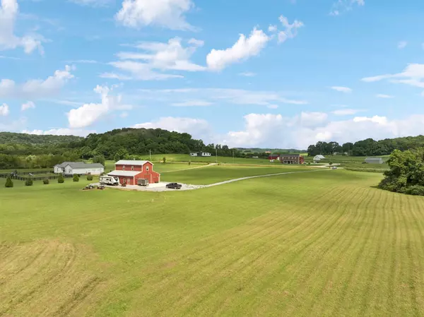 Hampshire, TN 38461,4215 Hampshire Pike