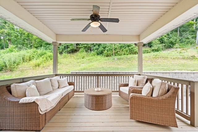 Nashville, TN 37221,7161 Still Spring Hollow Dr