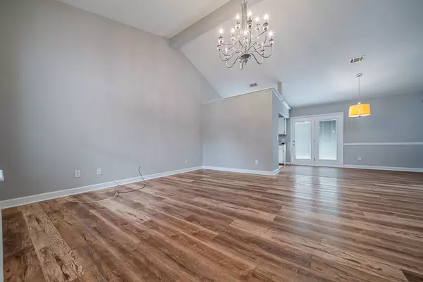 Antioch, TN 37013,4201 Laurenwood Dr