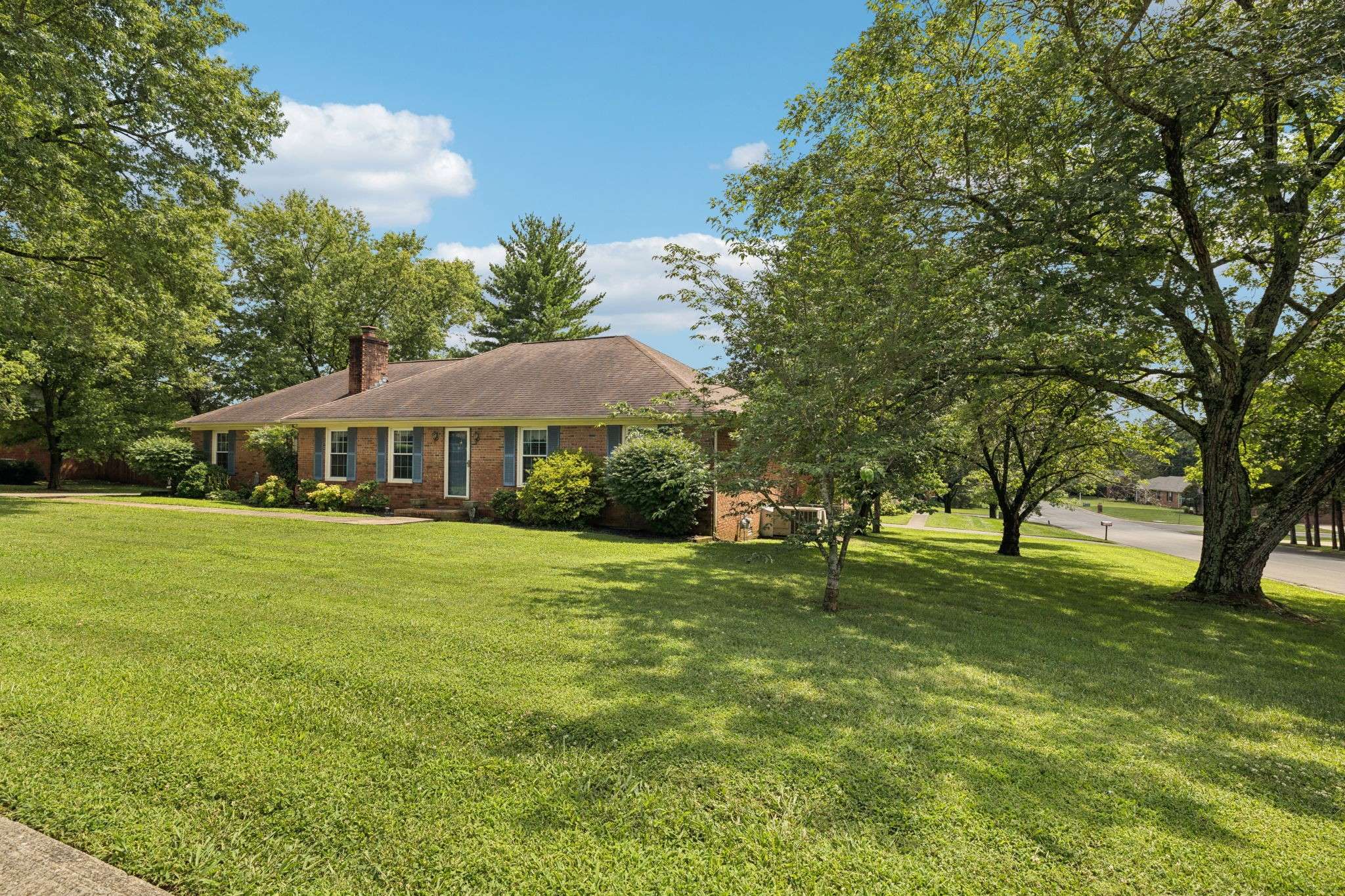 Murfreesboro, TN 37129,519 Irongate Blvd