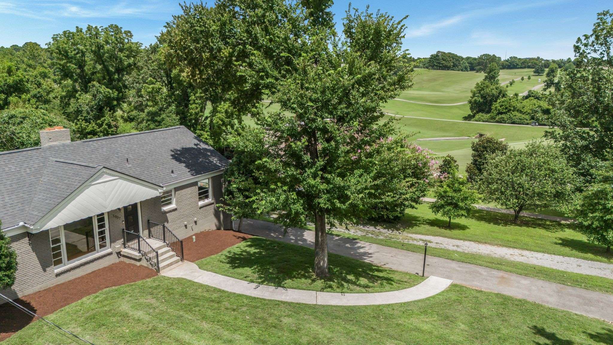 Nashville, TN 37206,1907 Oakhill Dr