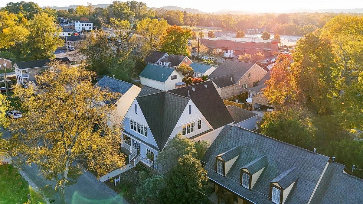 Franklin, TN 37064,906 Evans St