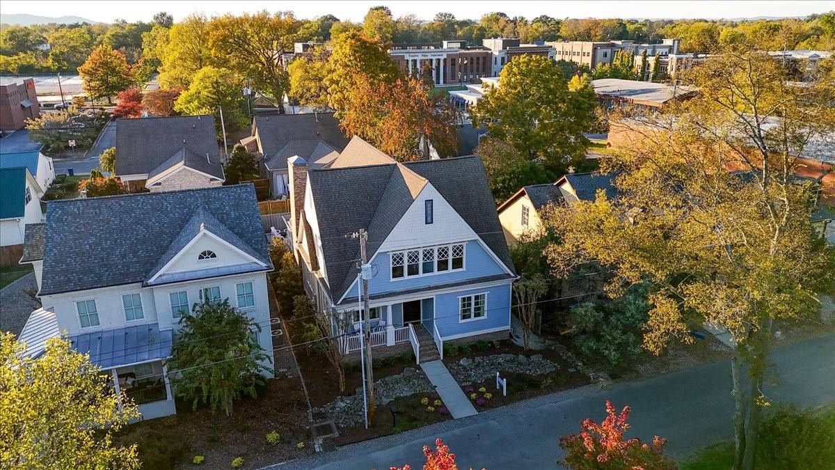 Franklin, TN 37064,906 Evans St