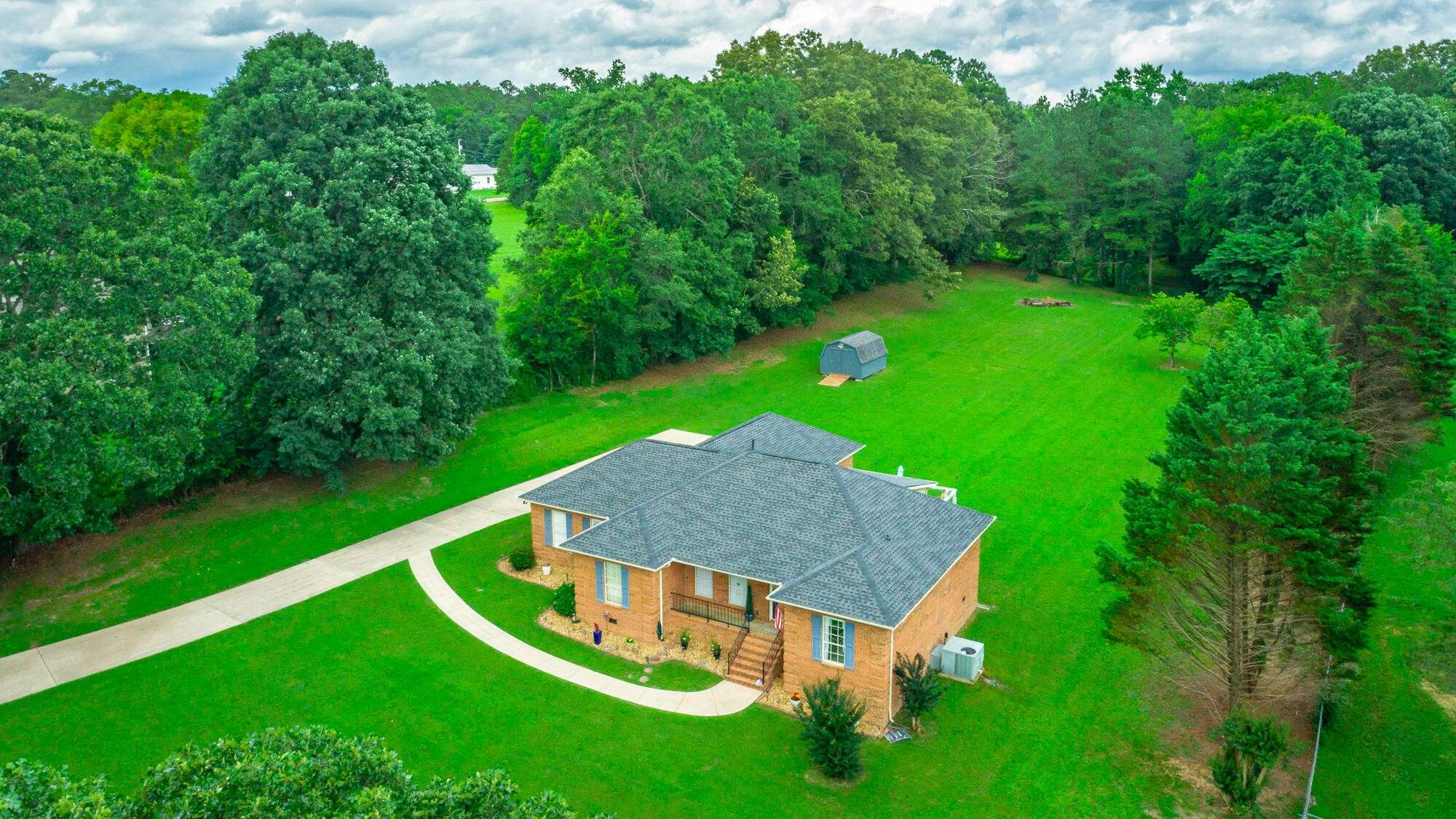 1109 Central Drive,  Hixson,  TN 37343