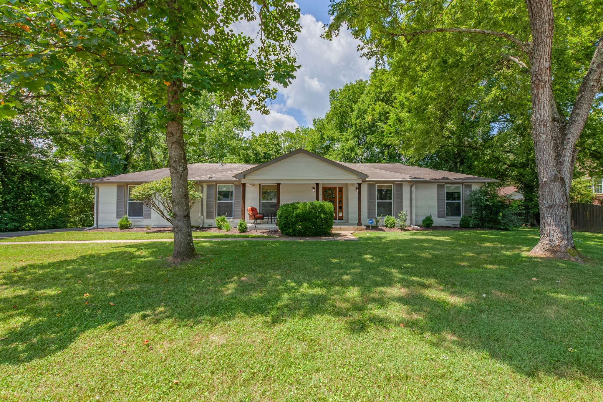 Nashville, TN 37205,1047 Percy Warner Blvd