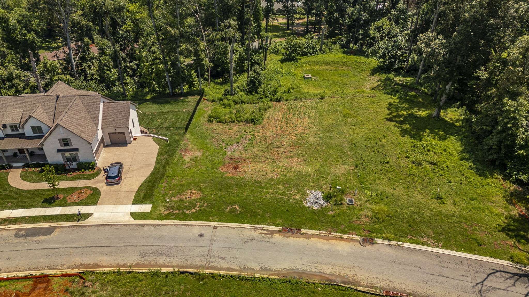 Hendersonville, TN 37075,338 Raintree Dr