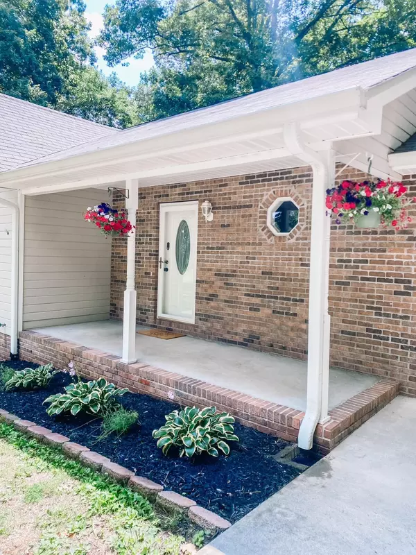 Athens, TN 37303,146 County Road 712